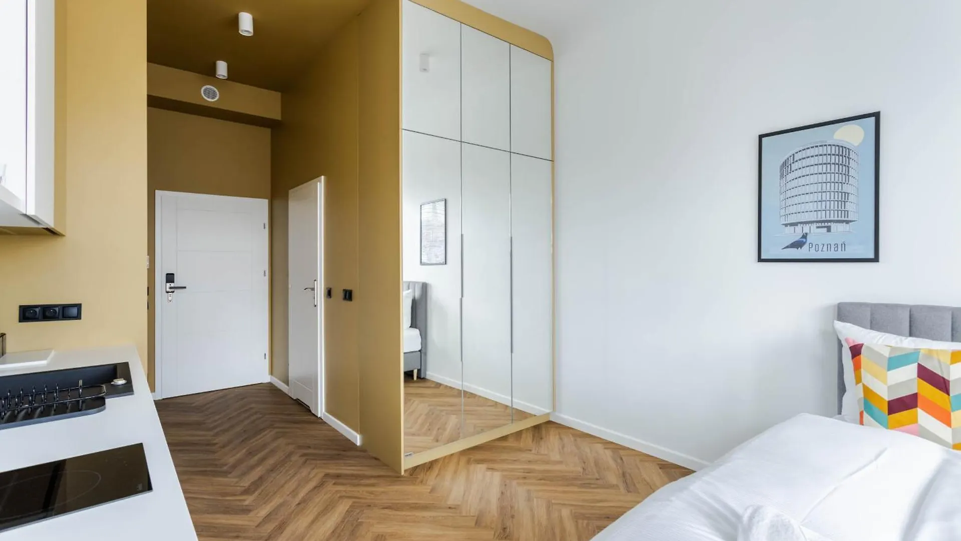 Przytulne I Komfortowe Studia Very Berry W Poznaniu By Noclegi Renters Апартаменты